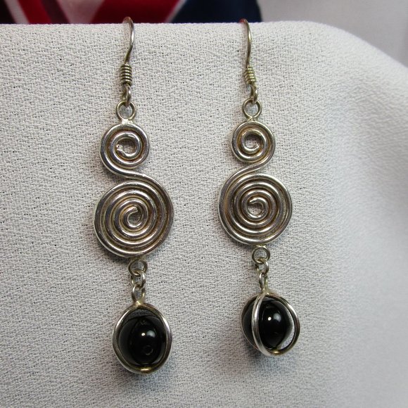 Vintage Jewelry - Vintage 1970's Spiral 925 Dangle Earrings